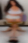 Shaved nude housewives